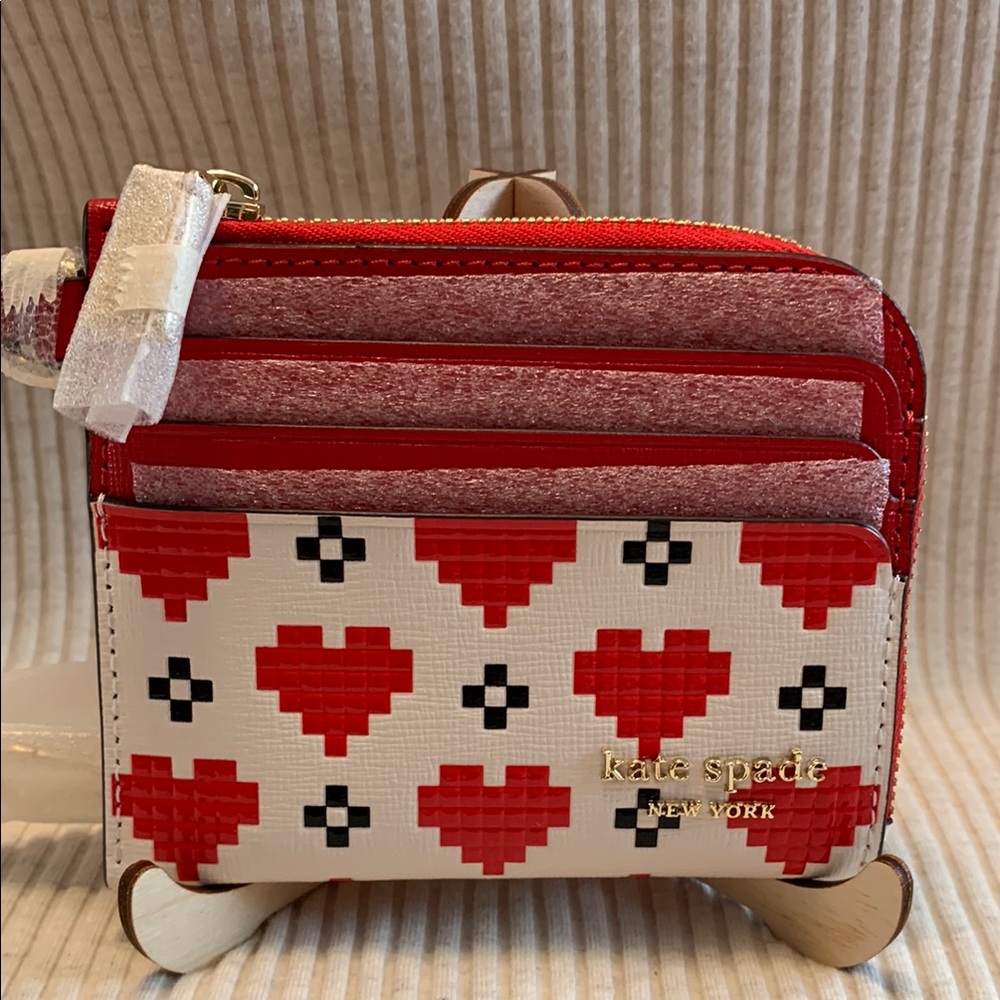 Kate Spade Red and White Heart Wallet - Picture 2 of 12